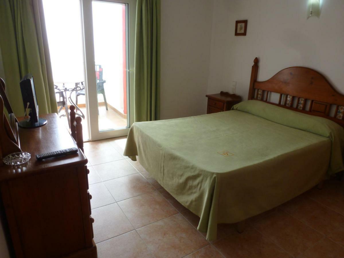 Hostal Cortes Garrucha Dış mekan fotoğraf